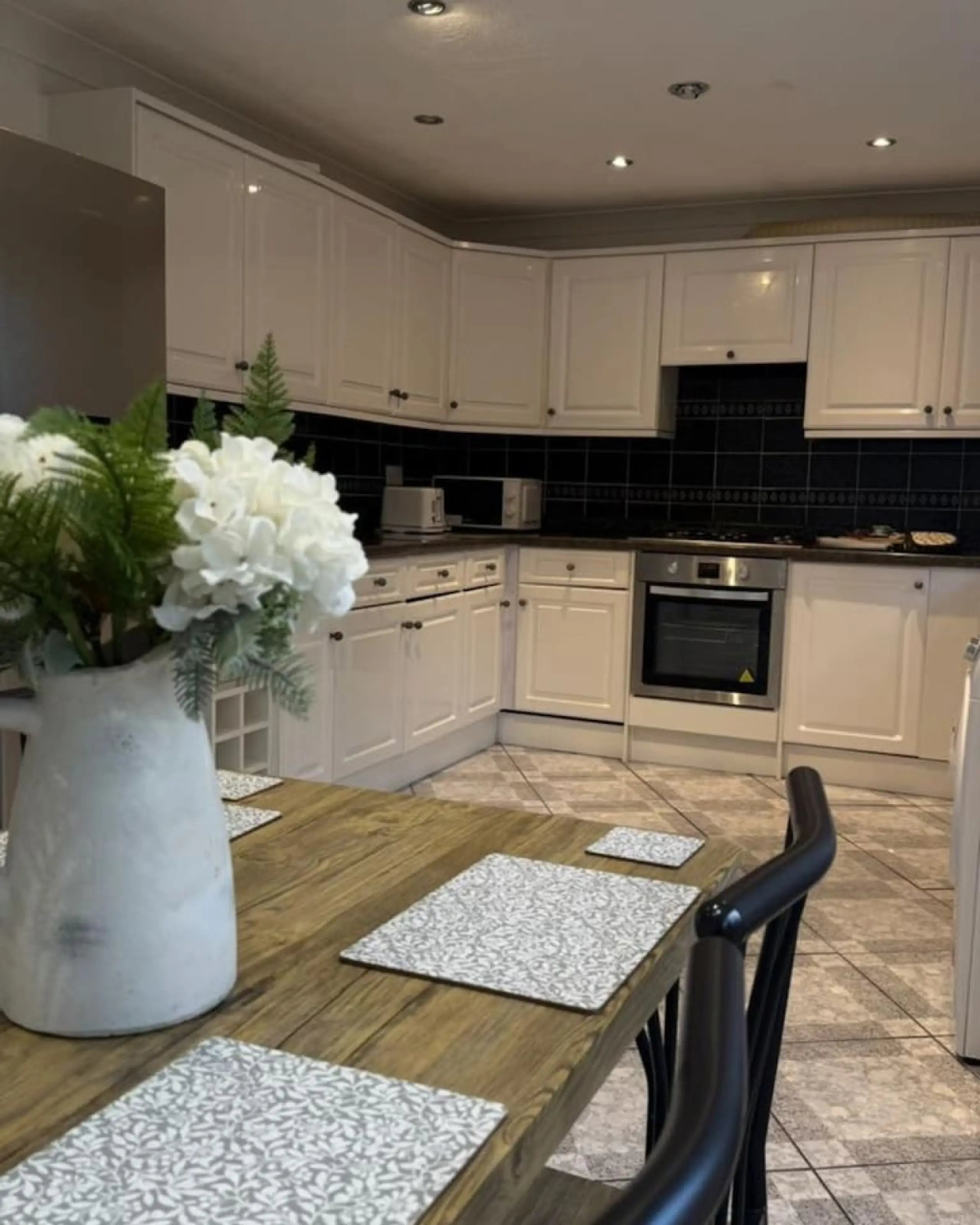 Serviced accommodation Horsham, West Sussex